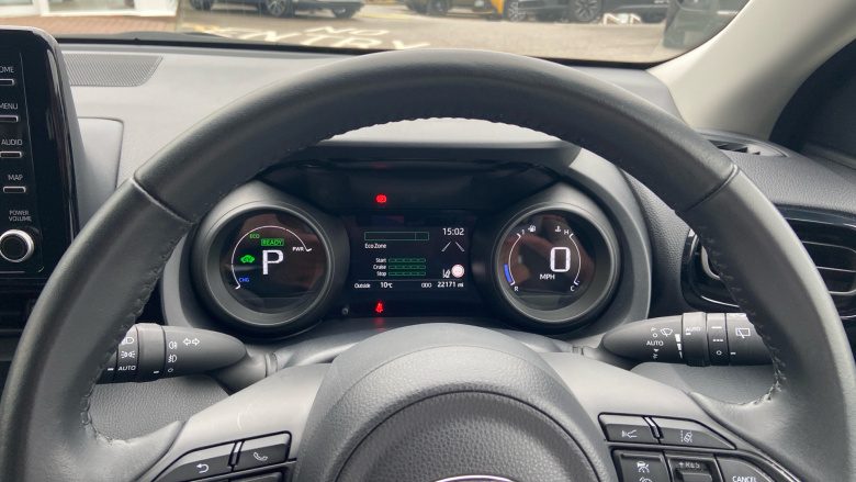 Toyota Yaris 1.5 Hybrid Design 5dr CVT Hybrid Hatchback